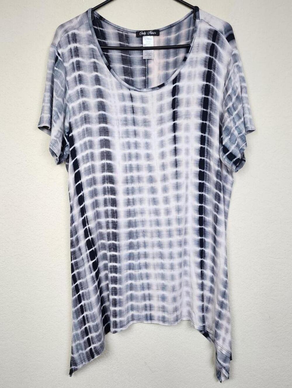 Only Nine 1X Tie Dye Asymmetrical Blouse